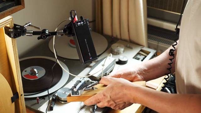 HAINBACH Illuminates Sound: The Rare Waves Photophone OCM-2 as Sonic Prism