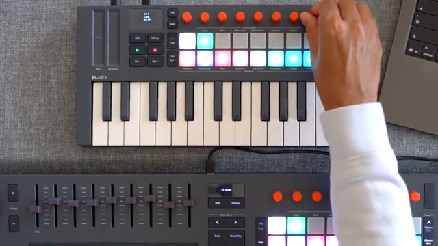 Sanjay C’s FLkey 2 Review: OLEDs, Endless Encoders, and a MIDI Mutiny
