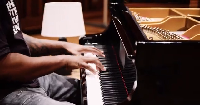 Korg and Glasper: Crafting Signature Grand & EP Sounds for KRONOS (EXs43)