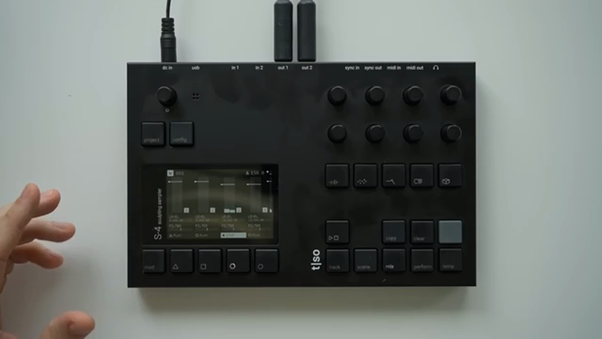 It's a really good playground for audio loops, so it works fine for one shots.