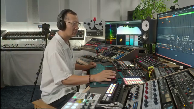 It's the oldest synth in my studio. It's the lovely Prophet 600.