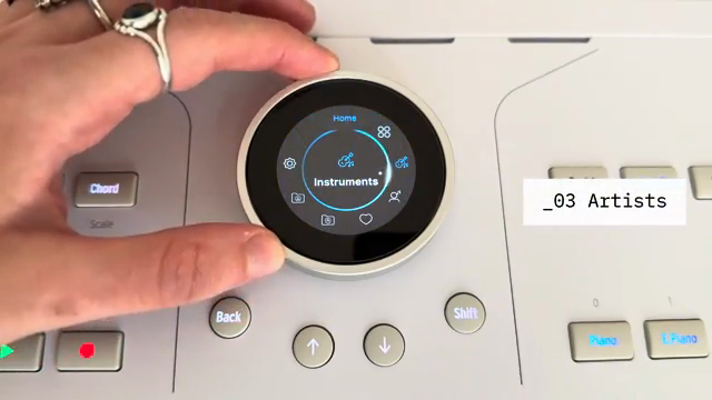 Bonedo-Synthesizers: An Odyssey with the Arturia AstroLab 88