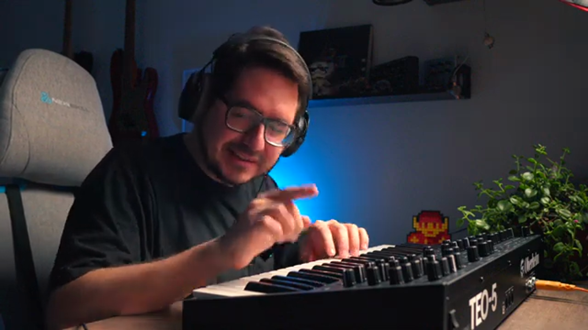 you can convincingly make your synth sound like it has way more voices than it actually does