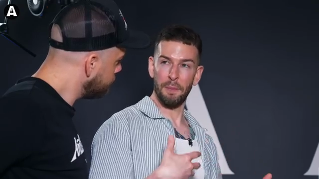 What I like about the V piano is it's completely separate to the keyboard's polyphony.