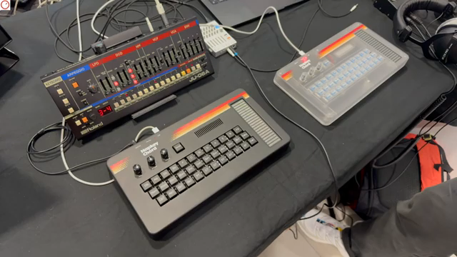 It can run like this on a Nomad battery, like typical phone battery.