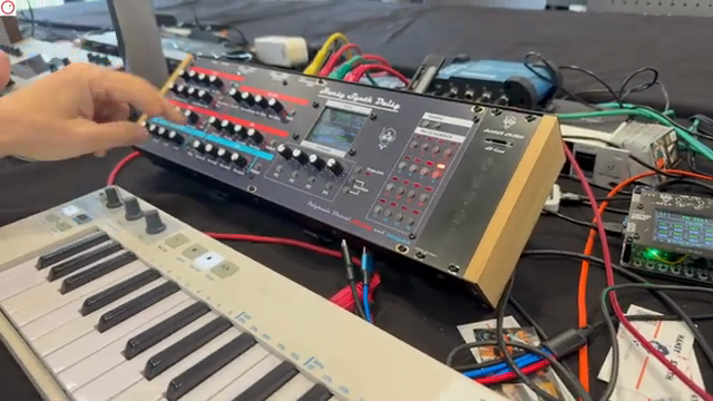 Gilles from Hansy Synth Hits the Spotlight with the Daisy on Synth Anatomy