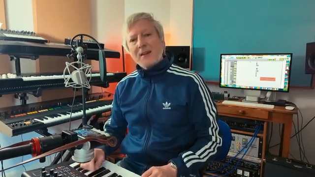 Normally when you crank up the resonance on a filter like this, the sound thins out but you've got this res bass option here which means it…