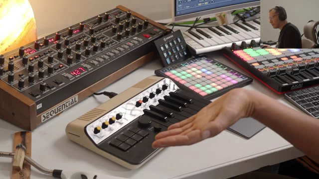 It's very, very cool so what I've done is I've set this up now to play chords in the key of F minor.