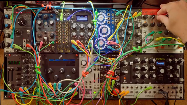 mylarmelodies: From Modular Bliss to Rave Chaos