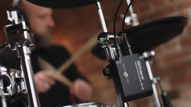 The WT-10 only uses battery energy when it's triggering, allowing batteries to last up to six months in most applications.