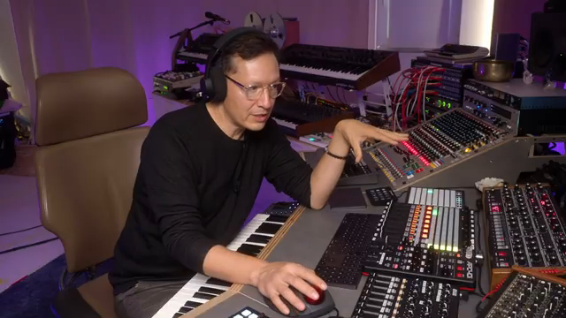 I can show you, it doesn't change the mid so the mono part of your signal at all.