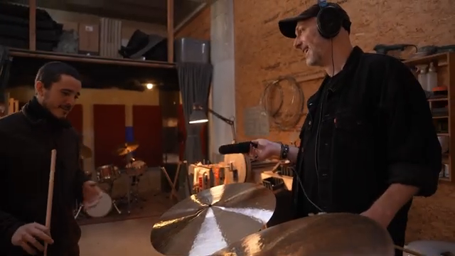 It really sounds like a voice off in the distance going ahh.