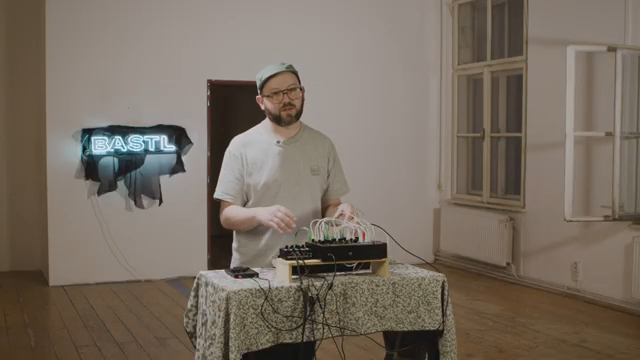 It will stay in sync yet have variation to the divisions and the speed kind of giving it this organic flowing sound, and always staying in…