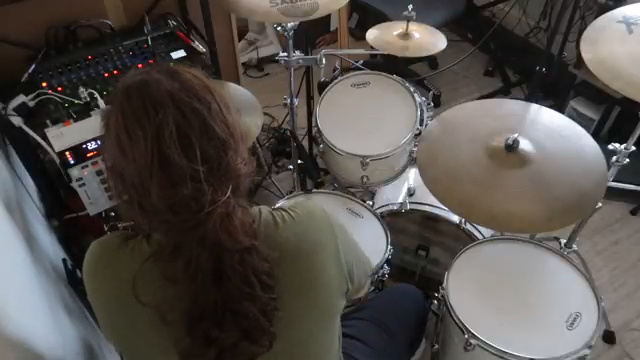 I probably look like it's just a complete joke of a musician, and that's fine. Who cares? This whole video, like I said, is an experiment.