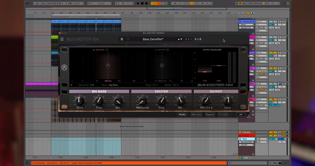 Enable Wet Mix Lock to maintain the wet mix balance while browsing presets.