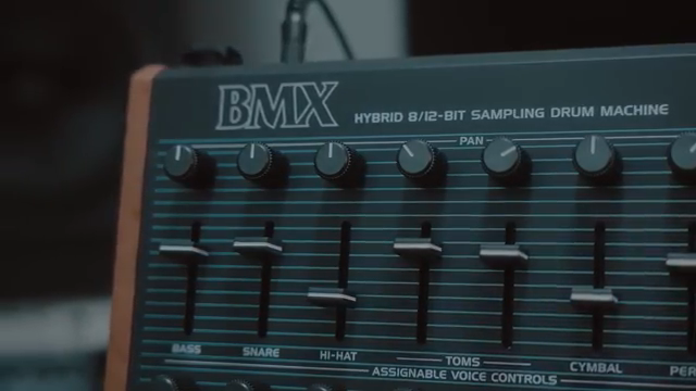 The BMX comes loaded with 121 drum samples, including the BMX bank.