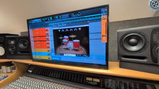 Each element of the kit can be tuned and dampened as well.