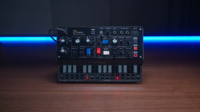 three on-board oscillators with six different playing modes including poly for three note chords, unison, octave, fifths, ring and ring…