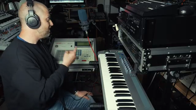 This is very, very obviously the precursor to the DAW that we still use to this very day.