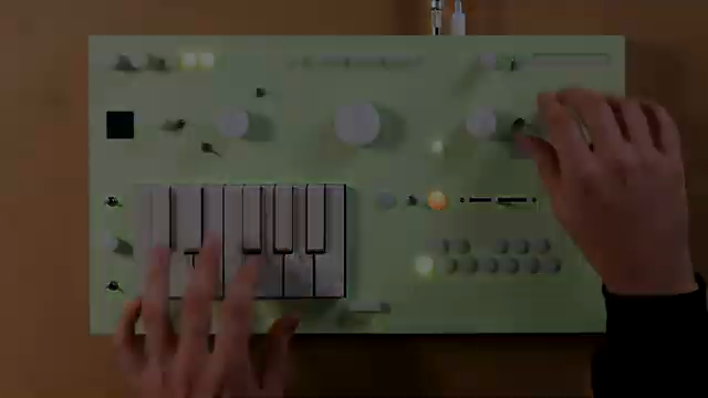The main concept of Lennopia is organizing harmony around a tonal center.