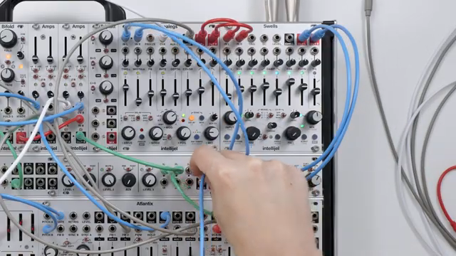 So we could do that by taking the aux output here of the mixer and then we can put that into the side chain input.